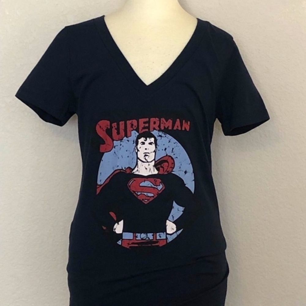 *BNWT* DC's Superman - Blue T-shirt ((Small))